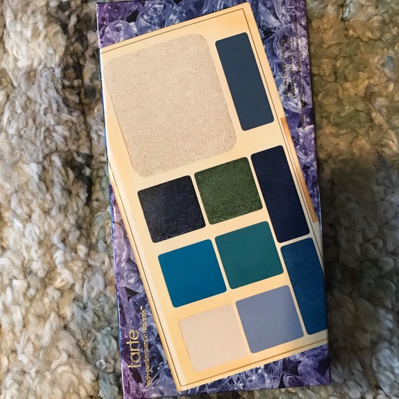 SOLD! Icy Betch Tarte Eyeshadow Palette - Picture 2 of 6